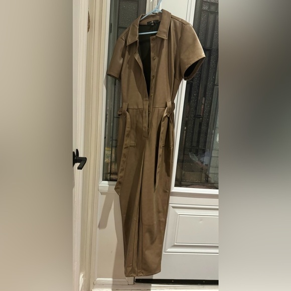 7 FOR ALL MANKIND brown vegan leather jumpsuit with removable belt (XS) - Picture 2 of 7